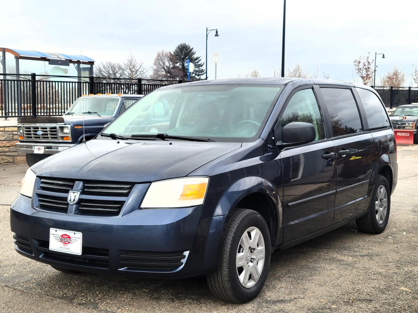 2008 Blue /Gray Dodge Caravan SE (2D8HN44H48R) with an 3.3L V6 engine, Automatic transmission, located at 450 N Russell, Missoula, MT, 59801, (406) 543-6600, 46.874496, -114.017433 - Great Running Mini Van. 3rd Row Seating. Air. Cruise. Tilt. AM FM CD Player. - Photo#5